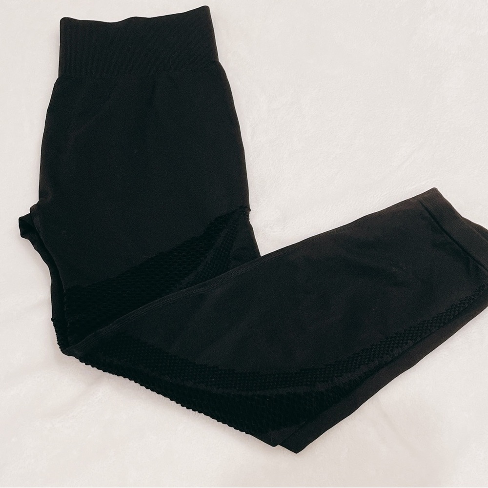 ZYIA active leggings *New w/o tag*